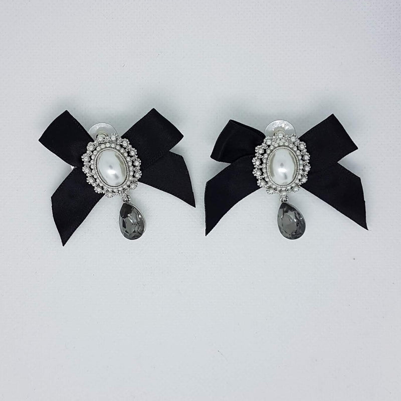 Missaji Bow Pearl Signature Earrings