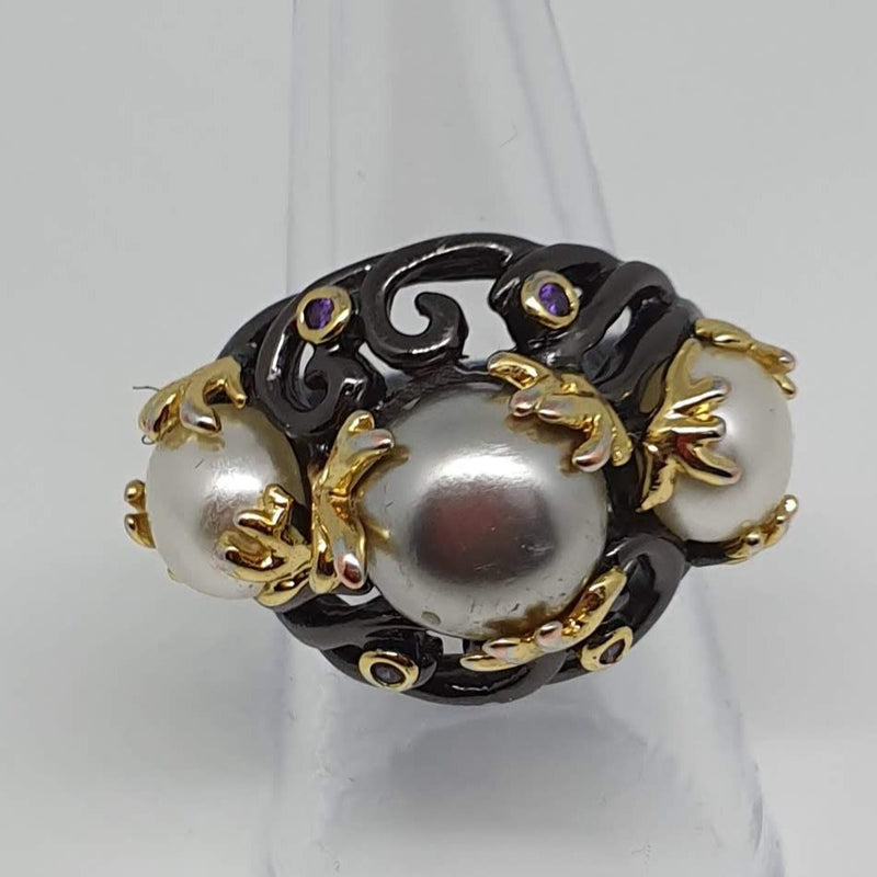 Missaji trilogy pearl ring