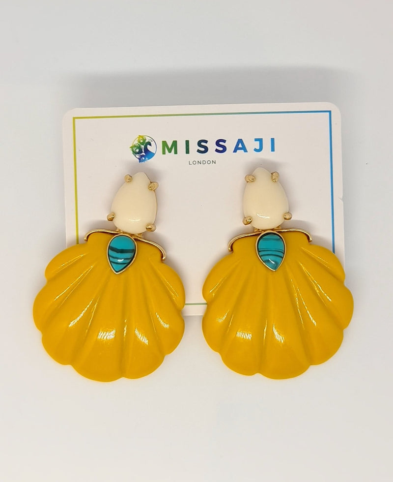 Missaji Shell shape multi colour Fashion Earring